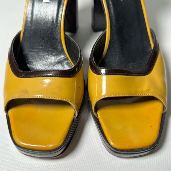 Gucci Stacked Heel Sandal - sz 5B - Picture 7 of 7